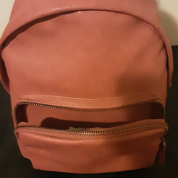 Universal Thread Women's Backpack - Picture 10 of 11